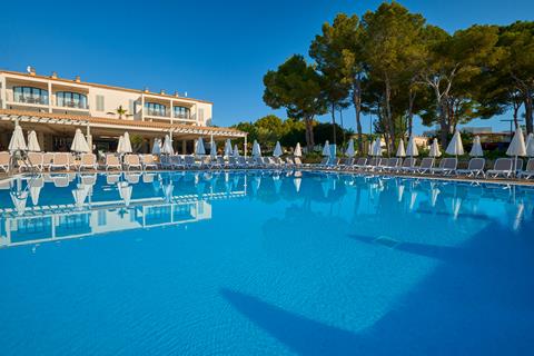 Protur Floriana Resort